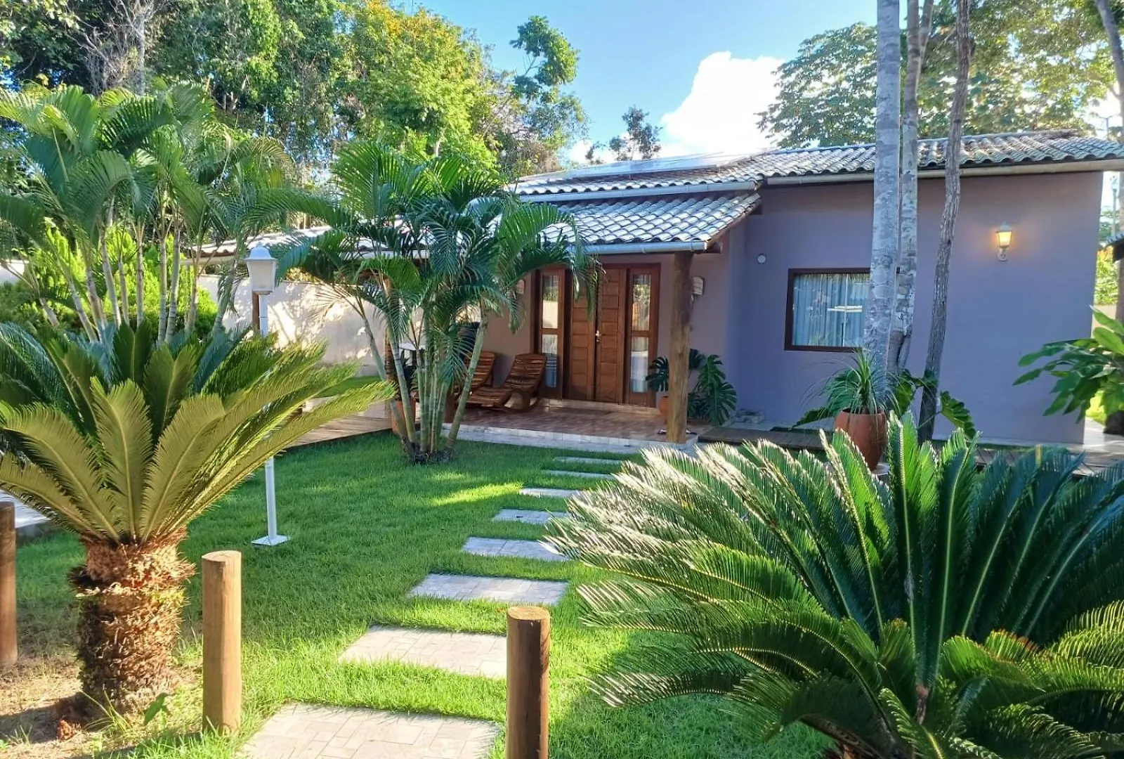 Arraial House kontakter